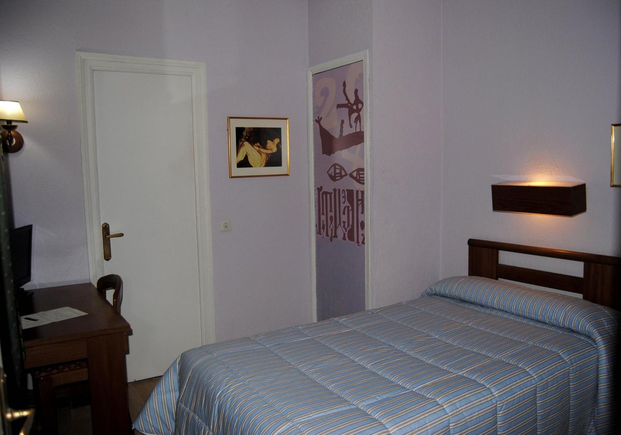 Hotel Pedro Torres Cuenca  Eksteriør billede