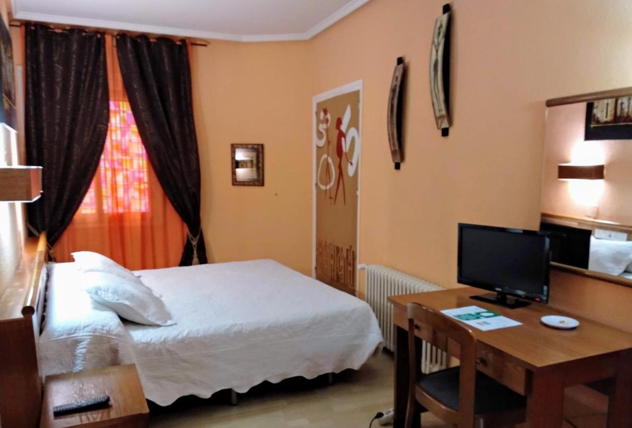 Hotel Pedro Torres Cuenca  Eksteriør billede
